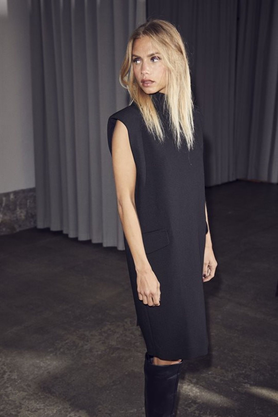 Jumpsuit Hype The Detail | Co' Couture - Vola Turtleneck Dress - Sort